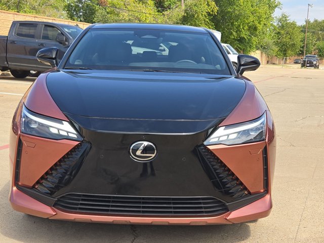 Used 2024 Lexus RZ 300e Premium w/ Accessory Package (2T) FWD image 2