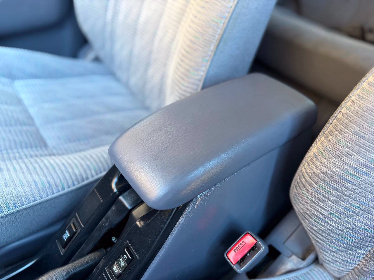 Used 1997 Toyota 4Runner SR5 RWD image 17