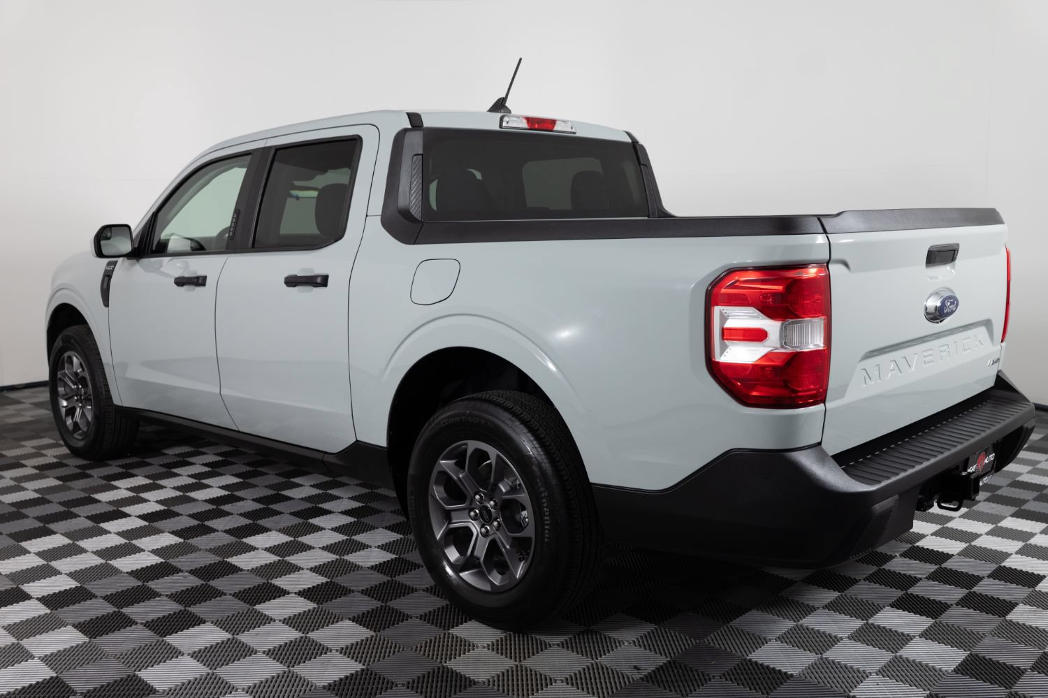 Used 2023 Ford Maverick XLT w/ Equipment Group 300A Standard AWD/4WD image 4