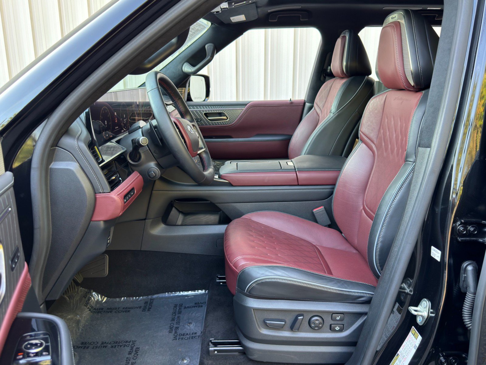 Used 2025 INFINITI QX80 Autograph AWD/4WD image 17