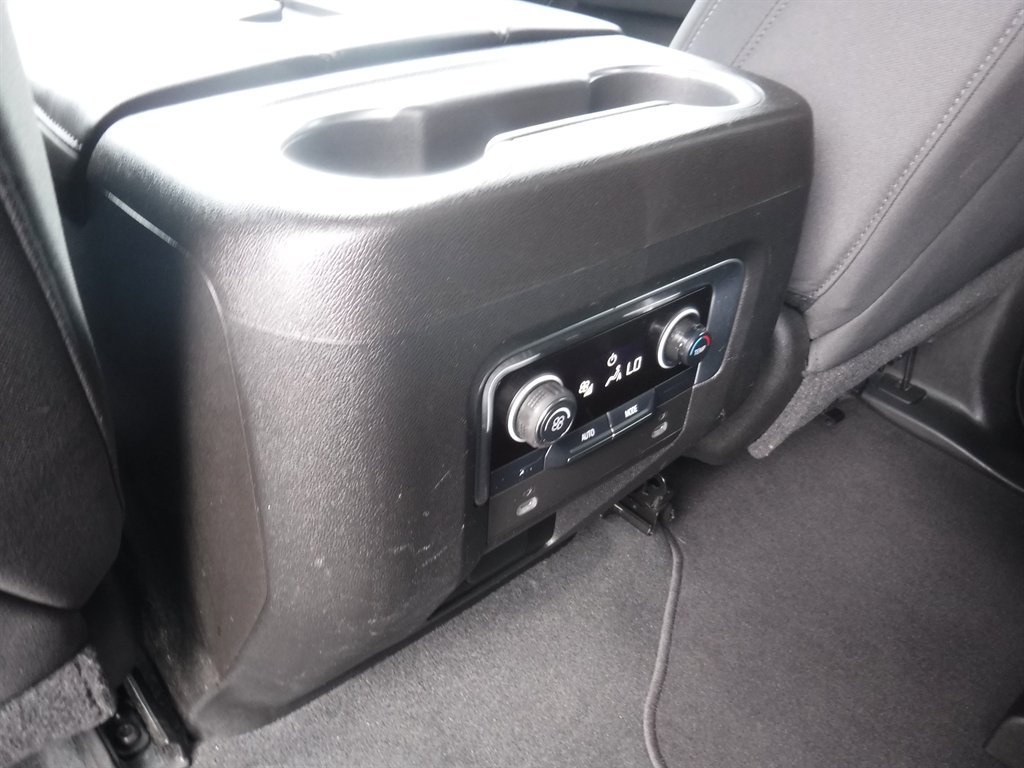 Used 2021 Chevrolet Tahoe LS image 11