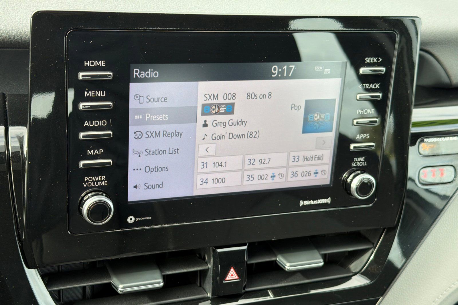 Used 2021 Toyota Camry LE image 14