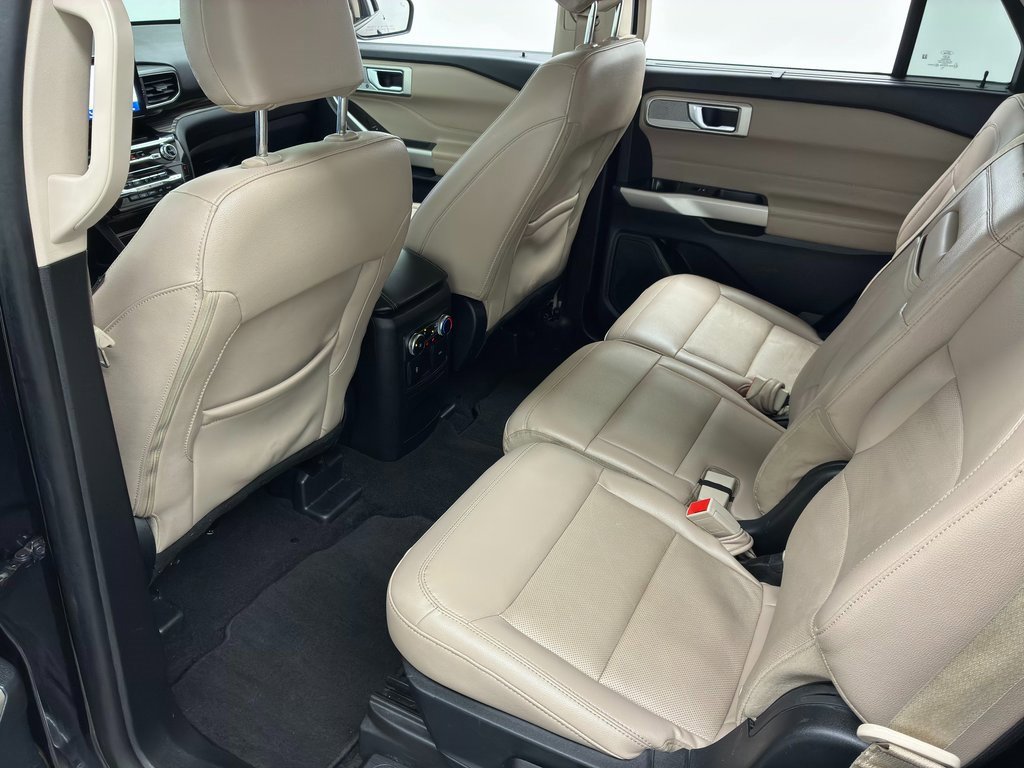 Used 2023 Ford Explorer Limited image 34
