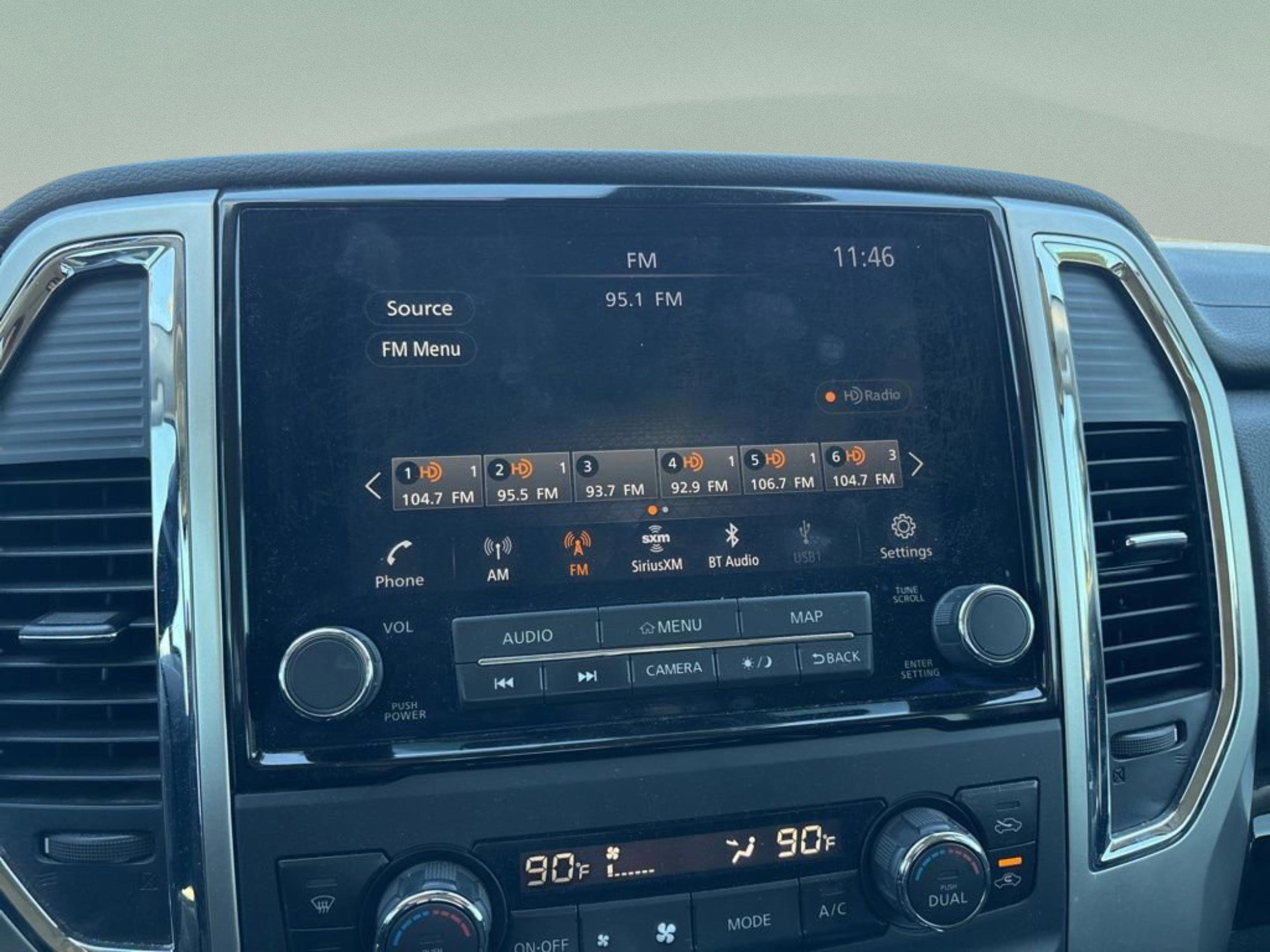 Used 2020 Nissan Titan SV w/ SV Convenience Package image 15