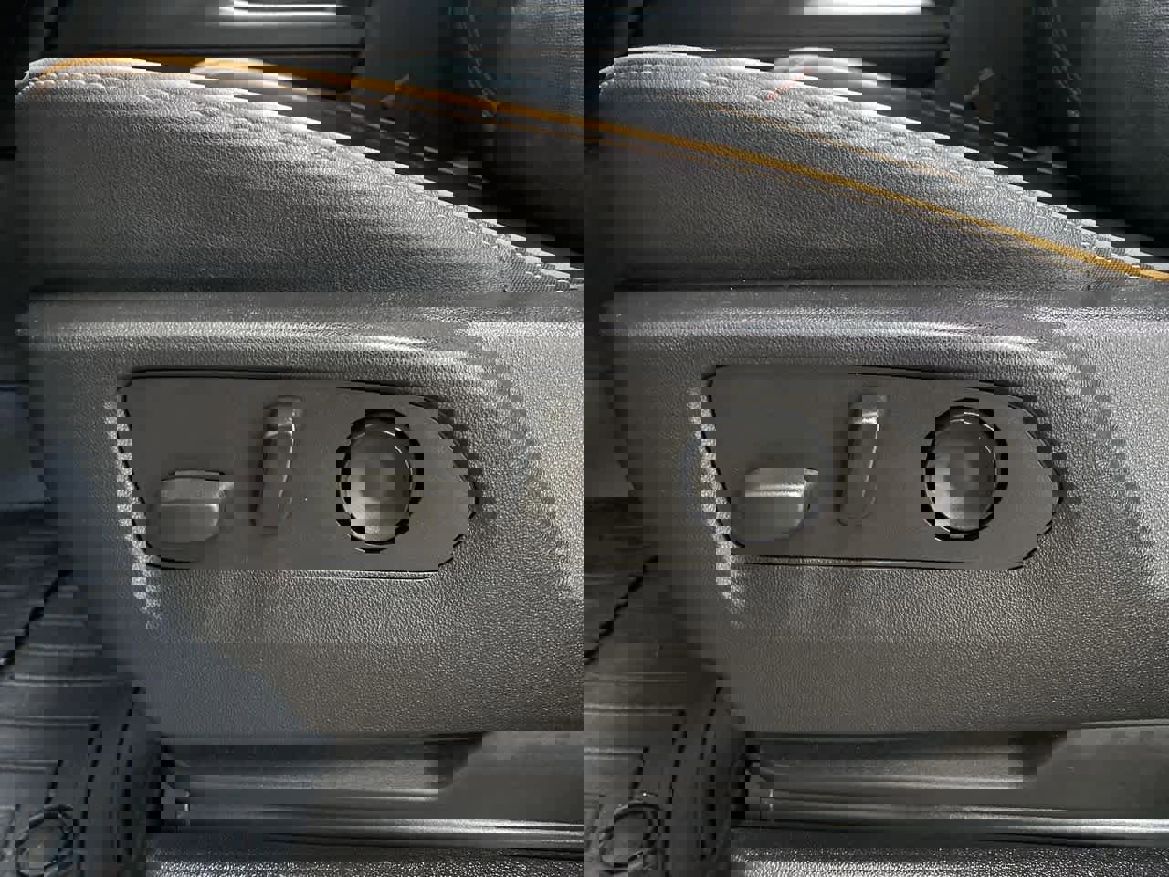 Used 2022 GMC Yukon AT4 image 14