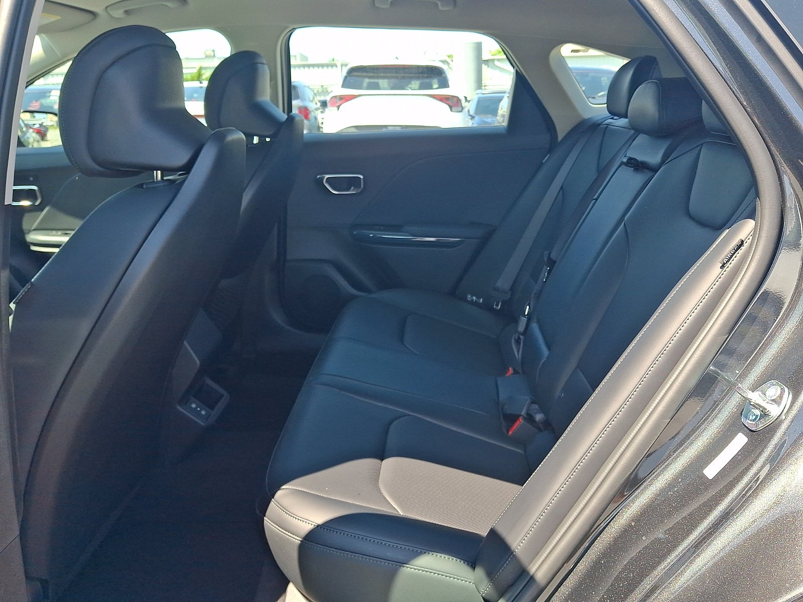 New 2026 Kia K4 EX FWD image 6