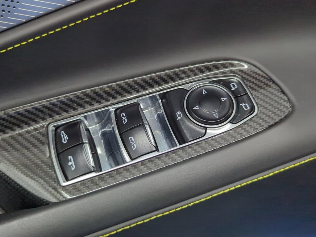 Used 2021 Chevrolet Corvette Stingray Premium Conv w/ Z51 Performance Package RWD image 12
