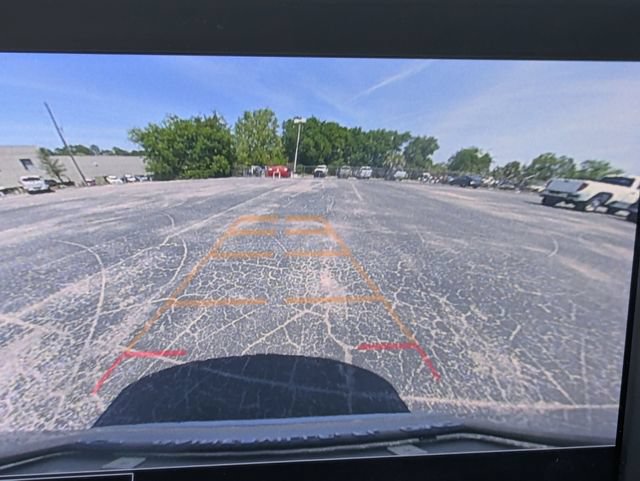 Used 2022 GMC Terrain SLT w/ Infotainment Package II FWD image 23