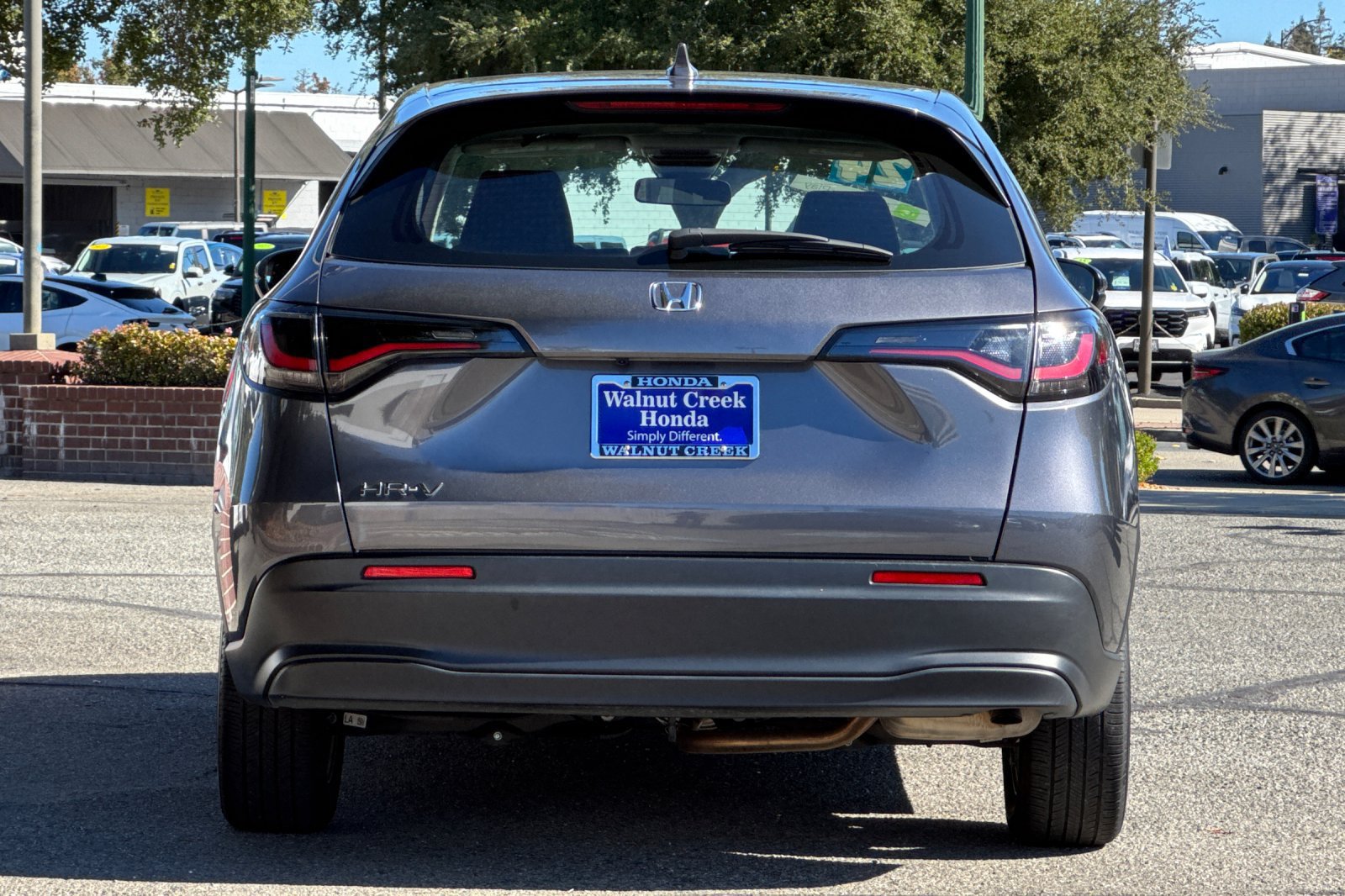 Used 2024 Honda HR-V LX image 5