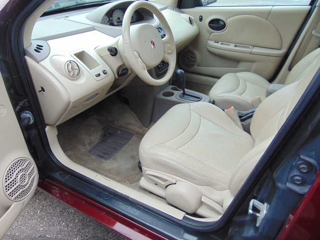 Used 2003 Saturn ION Level 3 image 2