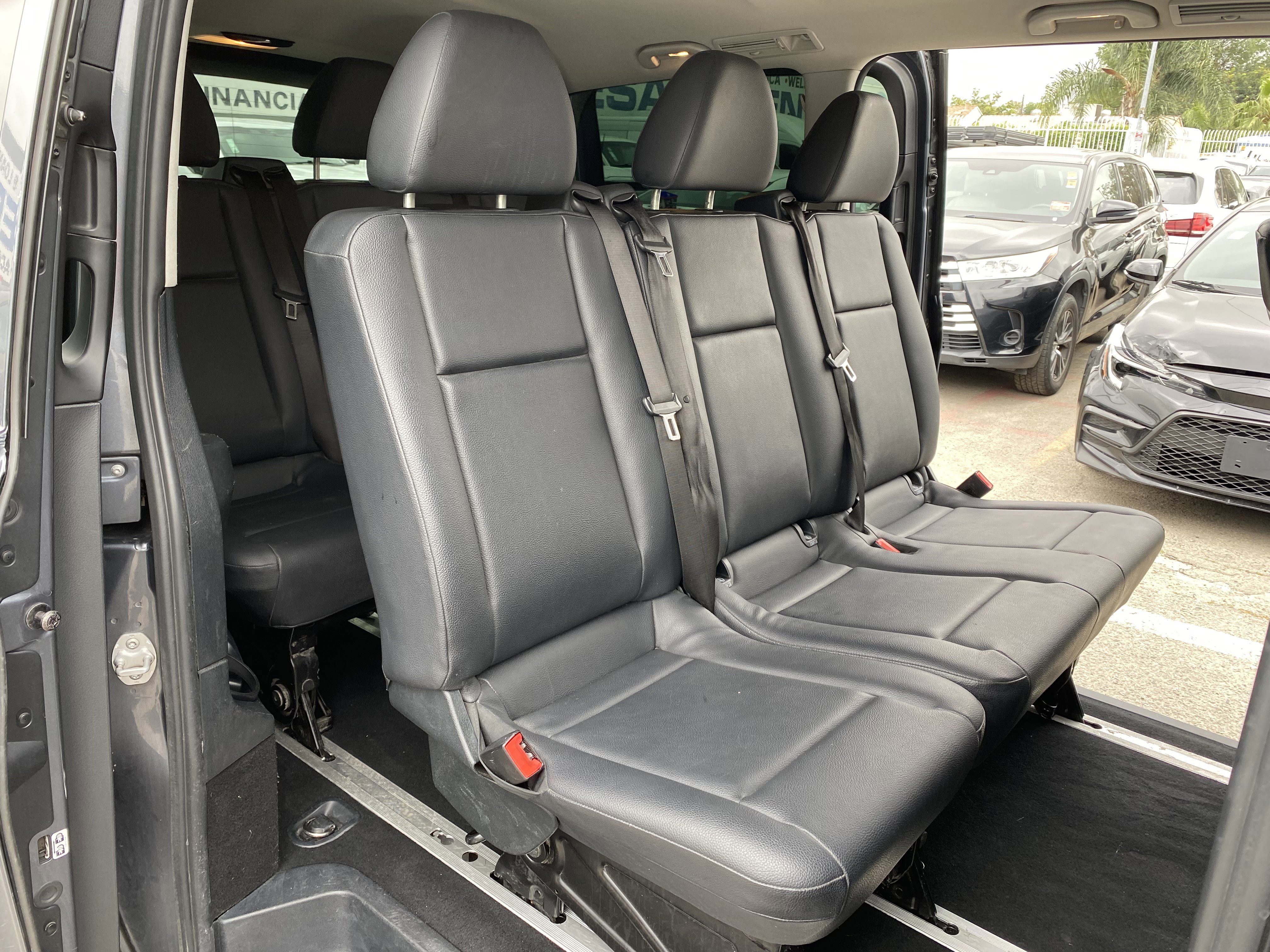 Used 2017 Mercedes-Benz Metris Passenger image 16
