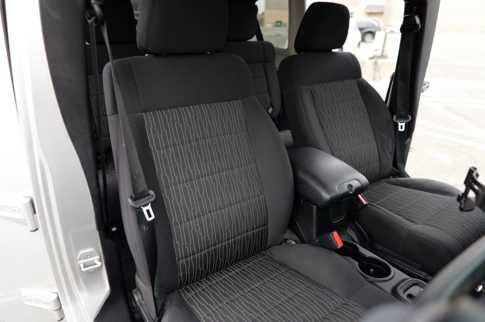 Used 2011 Jeep Wrangler Unlimited Sport AWD/4WD image 23