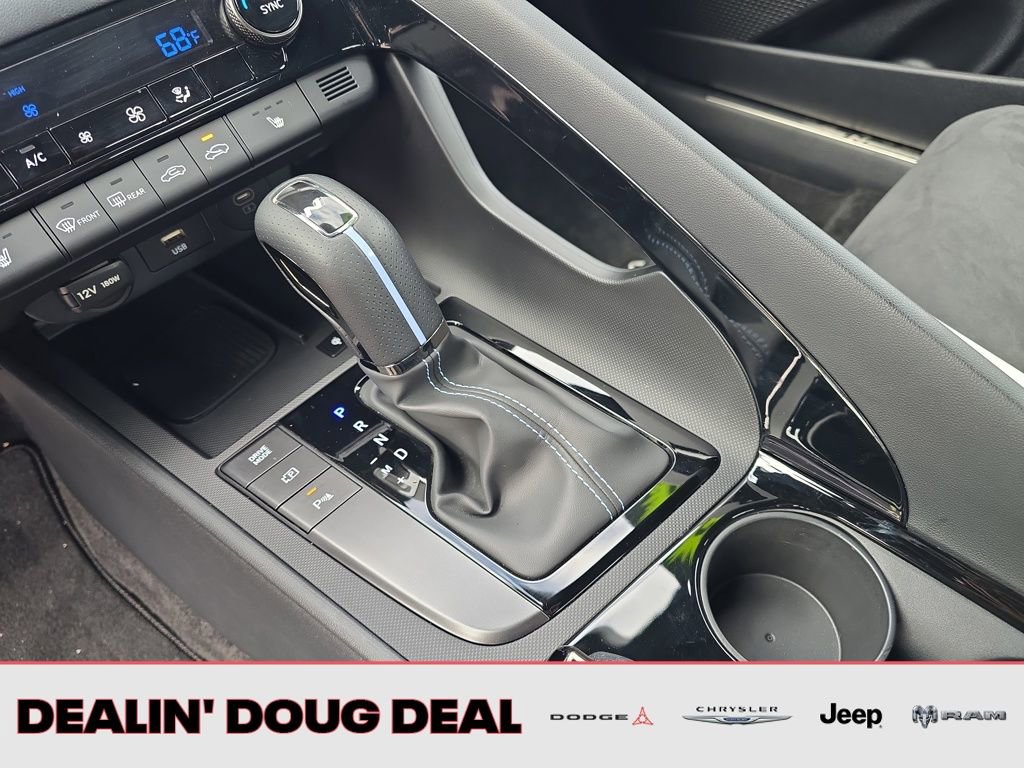 Used 2025 Hyundai Elantra N image 25
