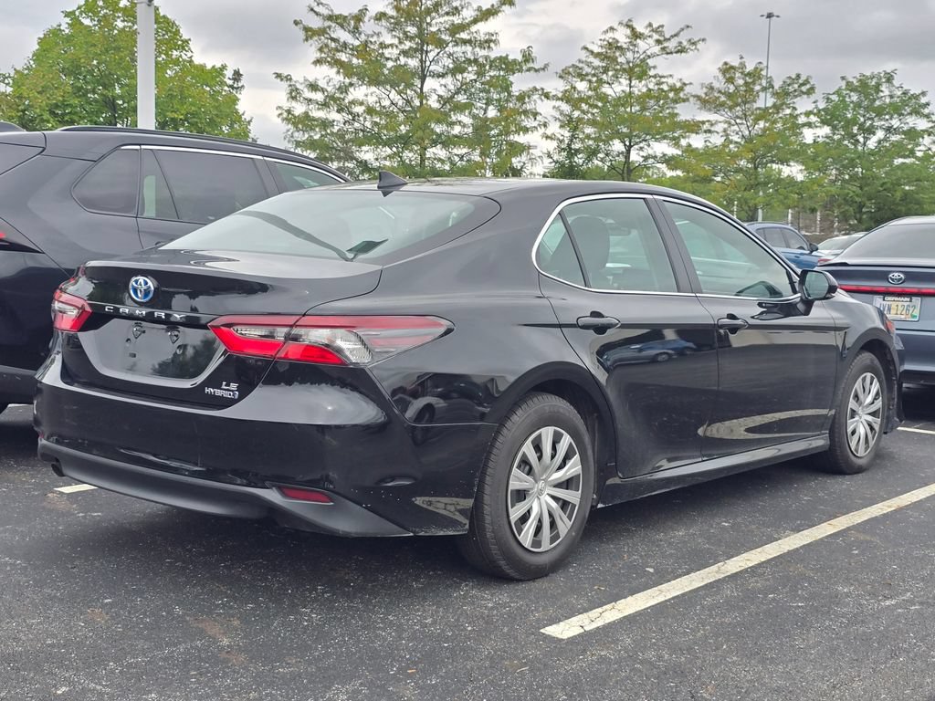 Used 2023 Toyota Camry LE FWD image 8