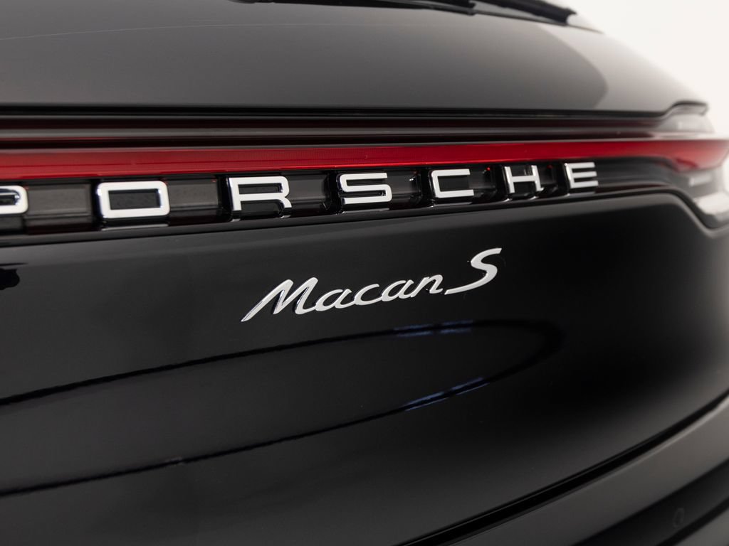 New 2026 Porsche Macan S AWD/4WD image 45