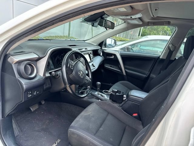 Used 2018 Toyota RAV4 XLE w/ Plus Extra Value Package FWD image 27