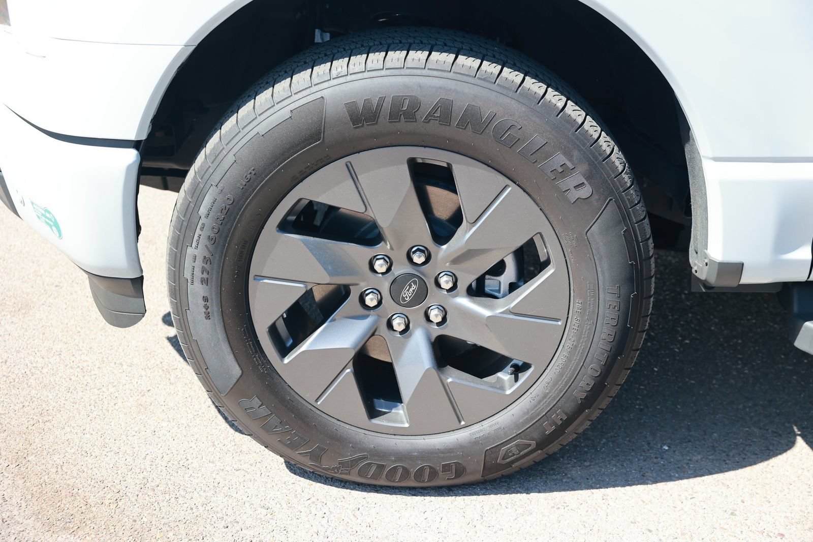 Used 2024 Ford F150 Lightning Flash AWD/4WD image 14