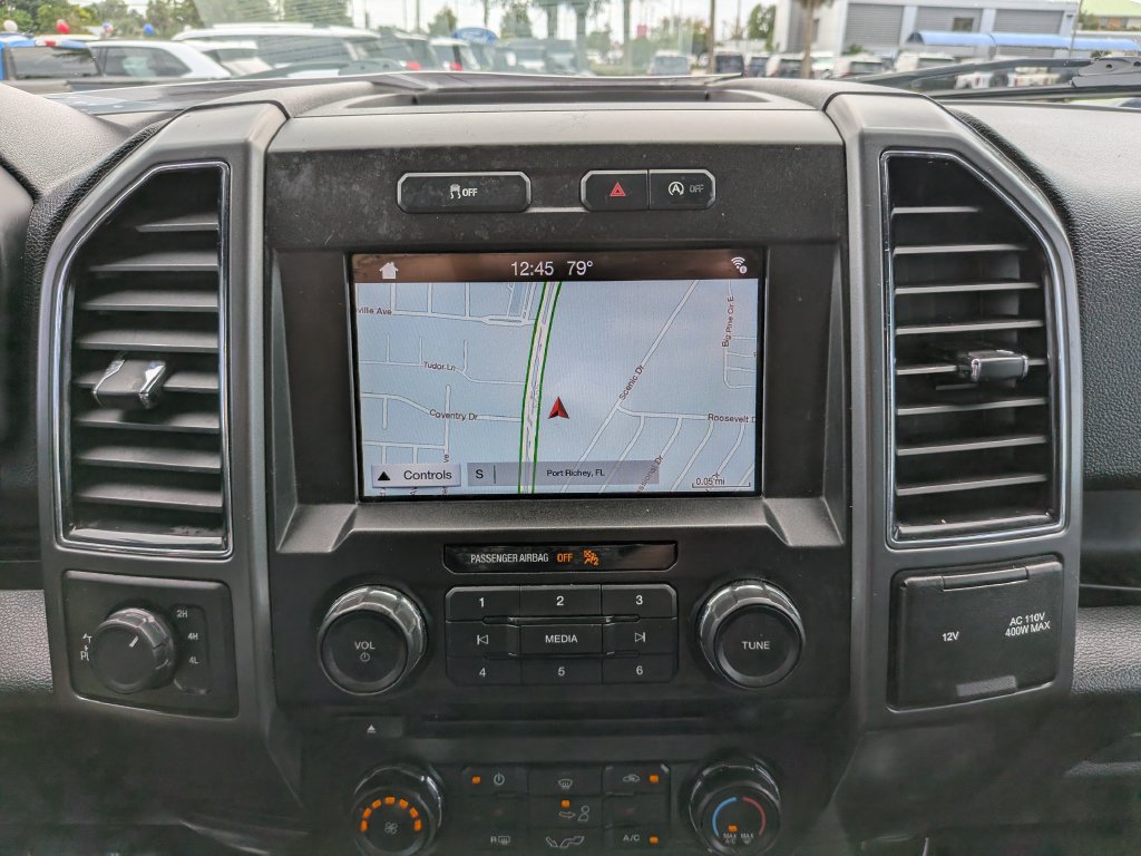 Certified 2018 Ford F150 XLT w/ Equipment Group 302A Luxury AWD/4WD image 27