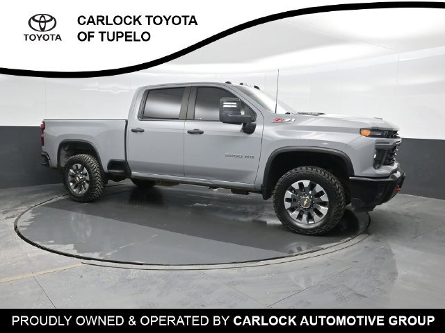 Used 2024 Chevrolet Silverado 2500 Custom w/ Custom Convenience Package AWD/4WD image 6