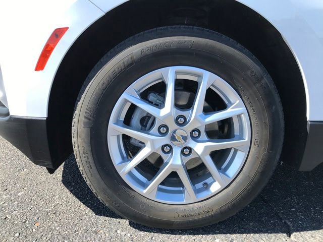 Certified 2024 Chevrolet Equinox LT w/ LPO, Floor Liner Package image 21