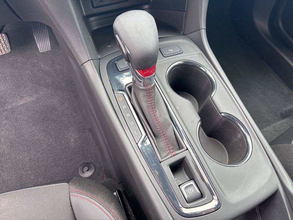 Used 2024 Chevrolet Equinox RS AWD/4WD image 25