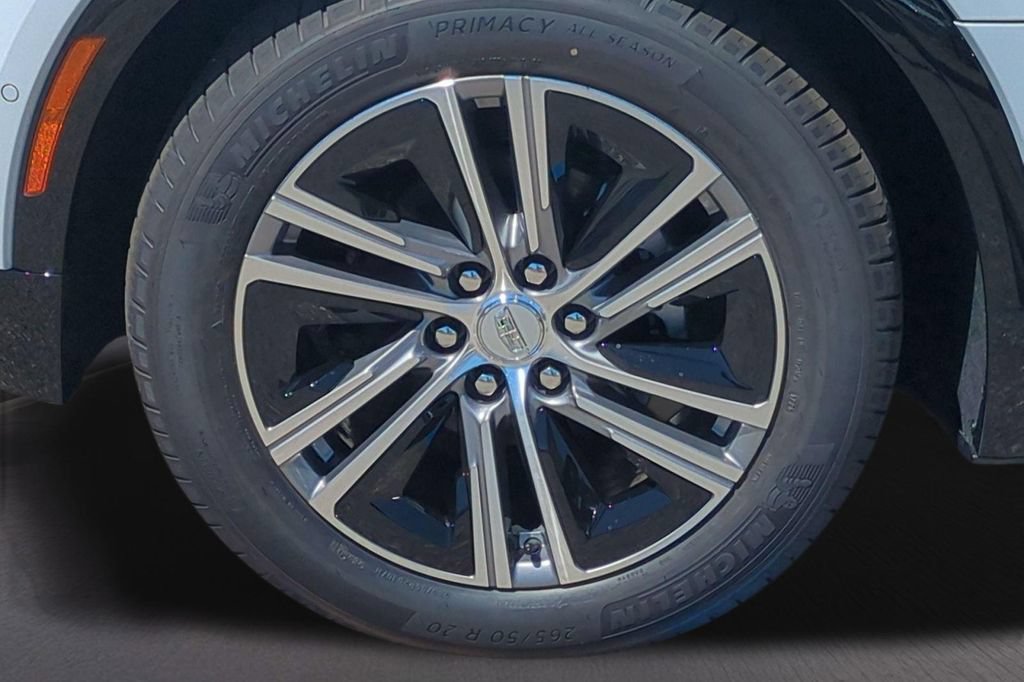 New 2026 Cadillac Lyriq Luxury AWD/4WD image 15