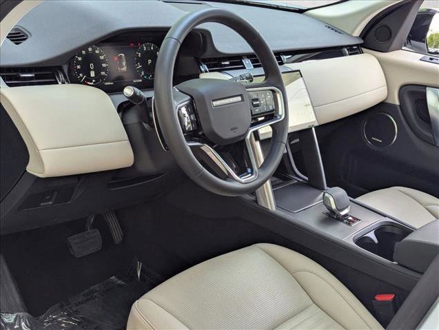 Certified 2025 Land Rover Discovery Sport S image 9
