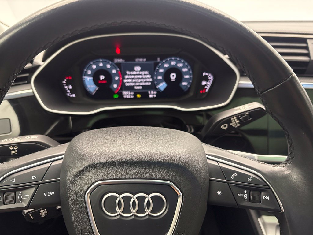 Used 2024 Audi Q3 2.0T Premium Plus w/ Premium Plus Package AWD/4WD image 33