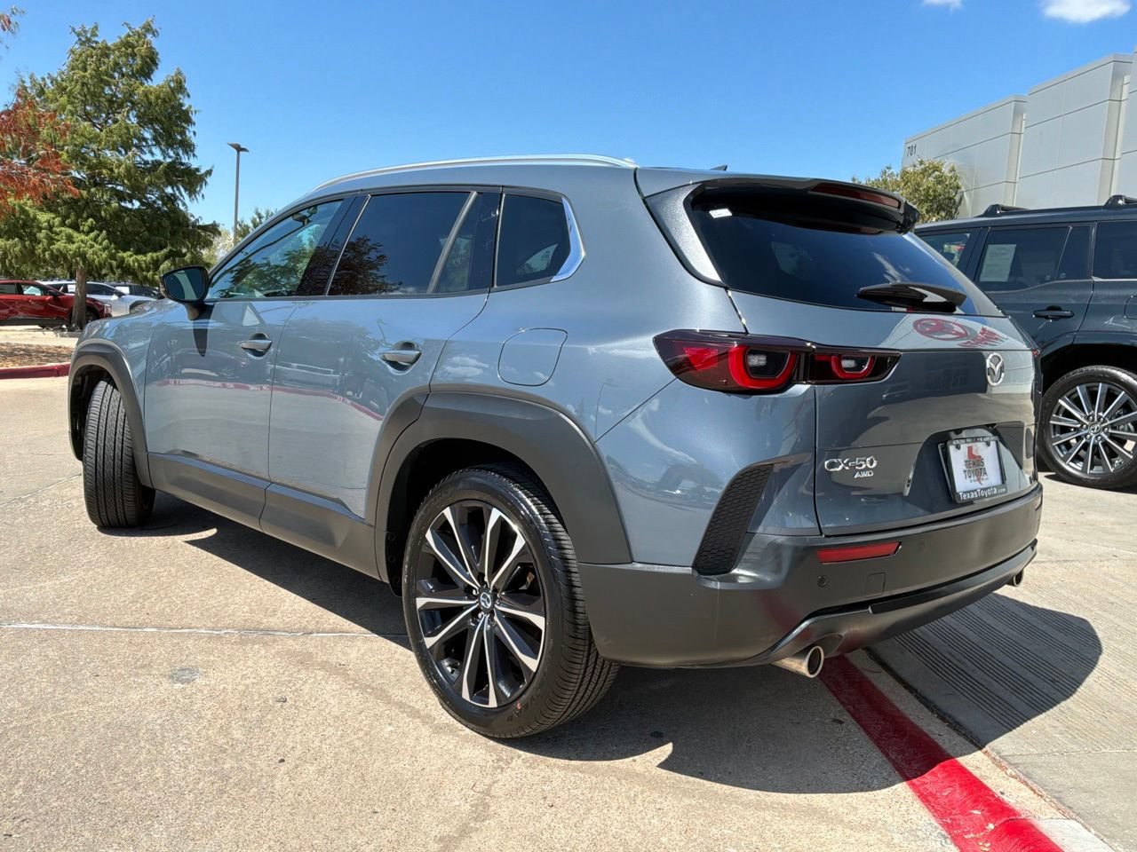 Used 2026 MAZDA CX-50 AWD 2.5 S w/ Premium Package image 8