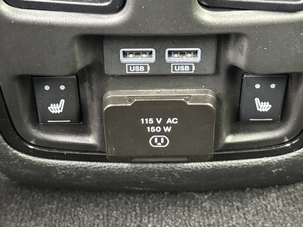 Used 2024 Dodge Durango GT RWD image 22