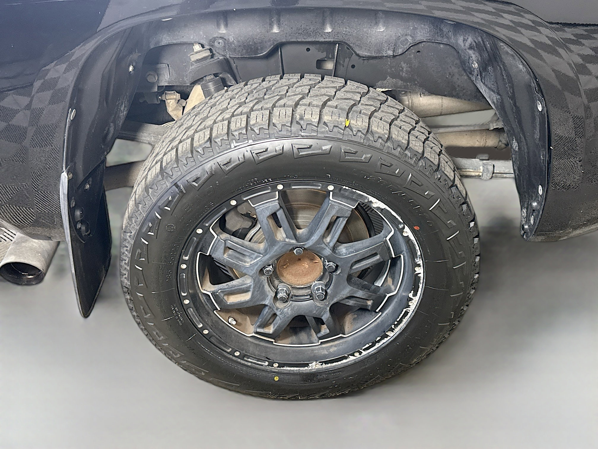 Used 2017 Toyota Tundra SR5 w/ SR5 Upgrade Package image 32