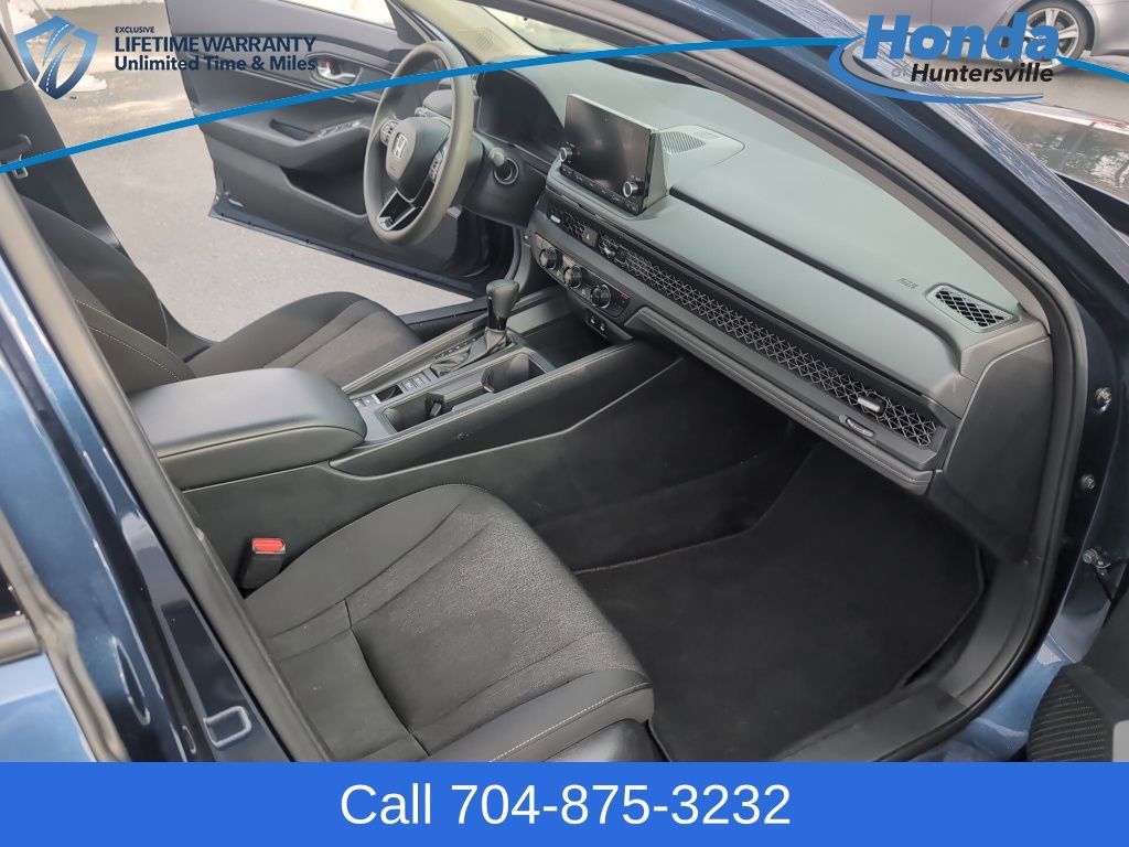 Used 2024 Honda Accord EX image 16