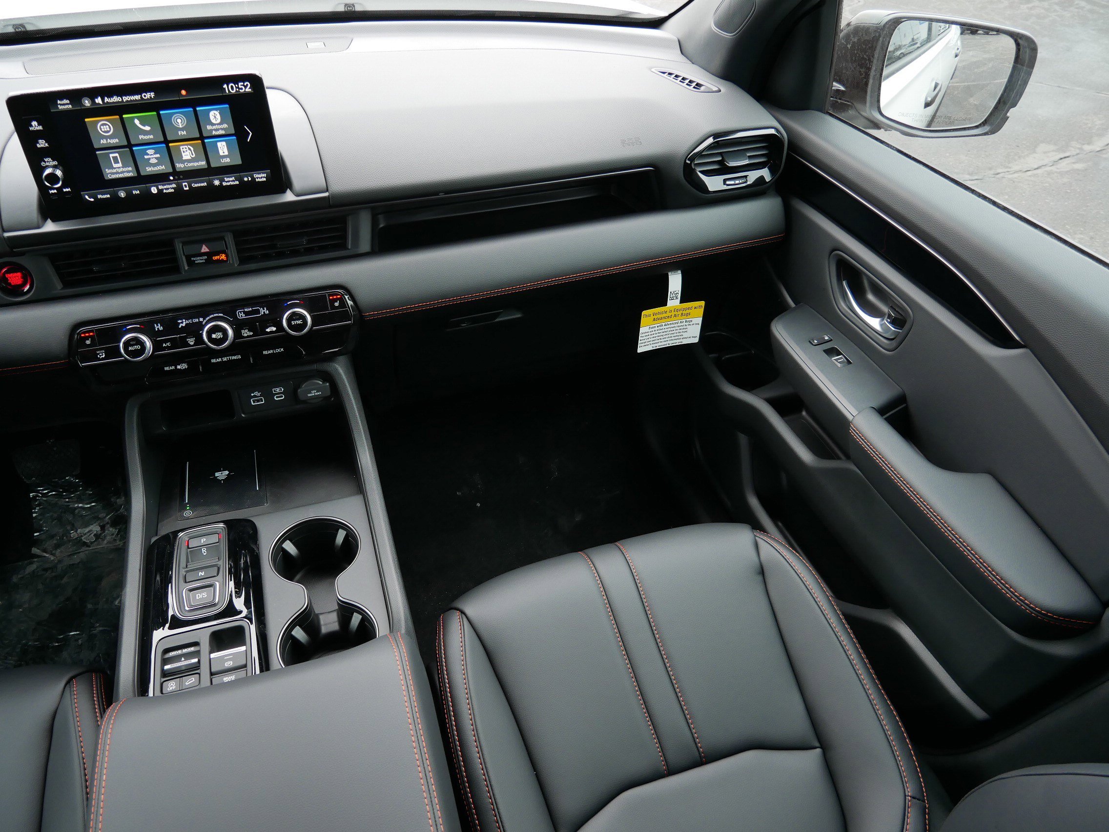 New 2025 Honda Pilot TrailSport image 11