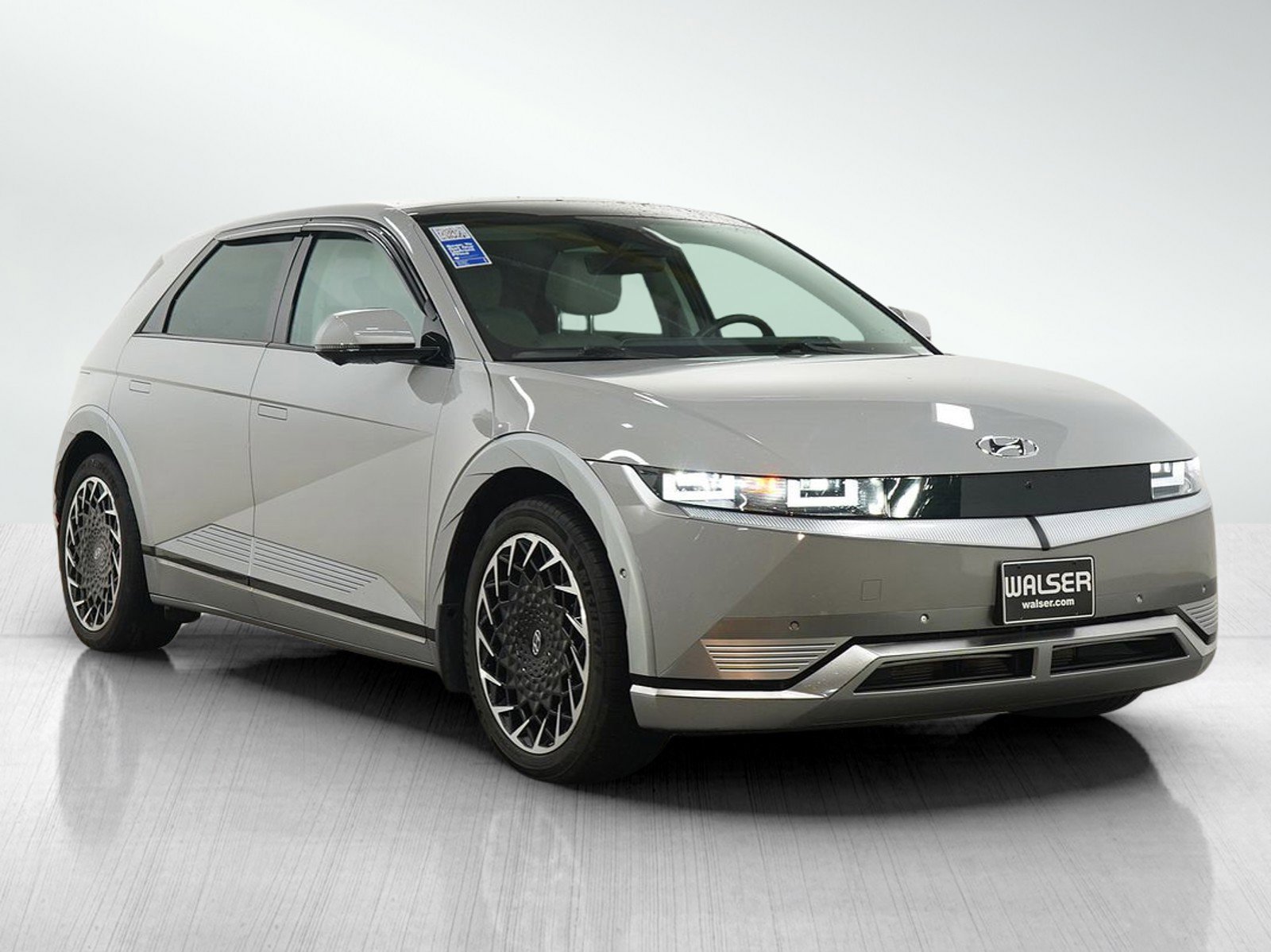 Certified 2024 Hyundai Ioniq 5 Limited AWD/4WD image 7