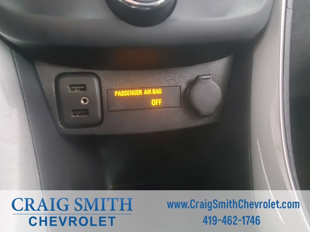 Used 2019 Chevrolet Trax LT w/ LT Convenience Package AWD/4WD image 25
