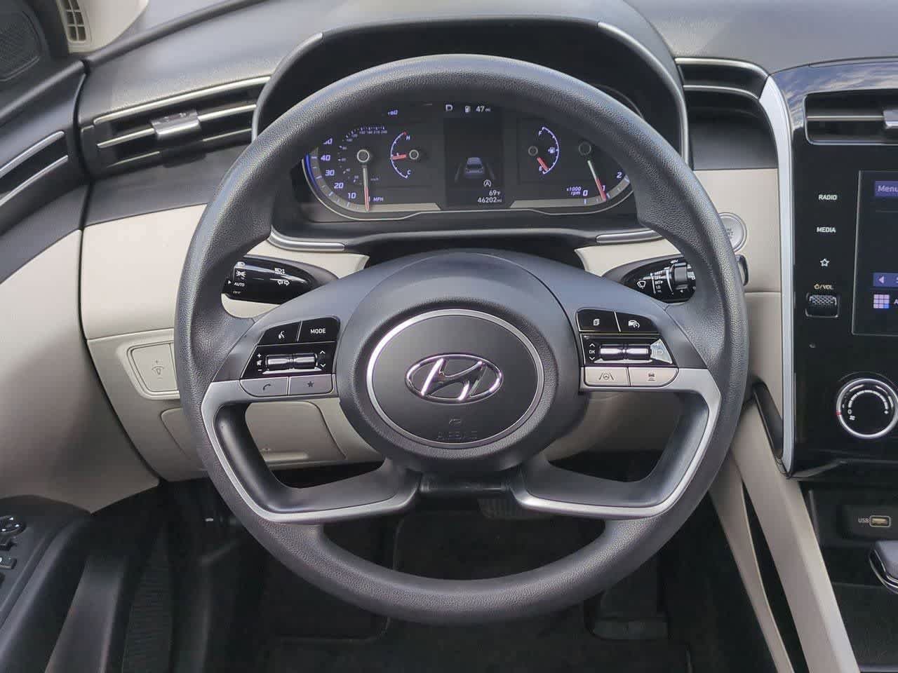 Used 2022 Hyundai Tucson SEL w/ Cargo Package AWD/4WD image 21