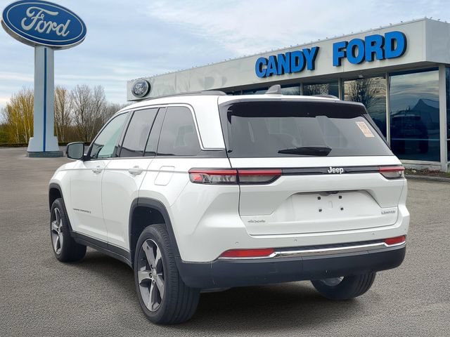 Used 2024 Jeep Grand Cherokee Limited AWD/4WD image 3