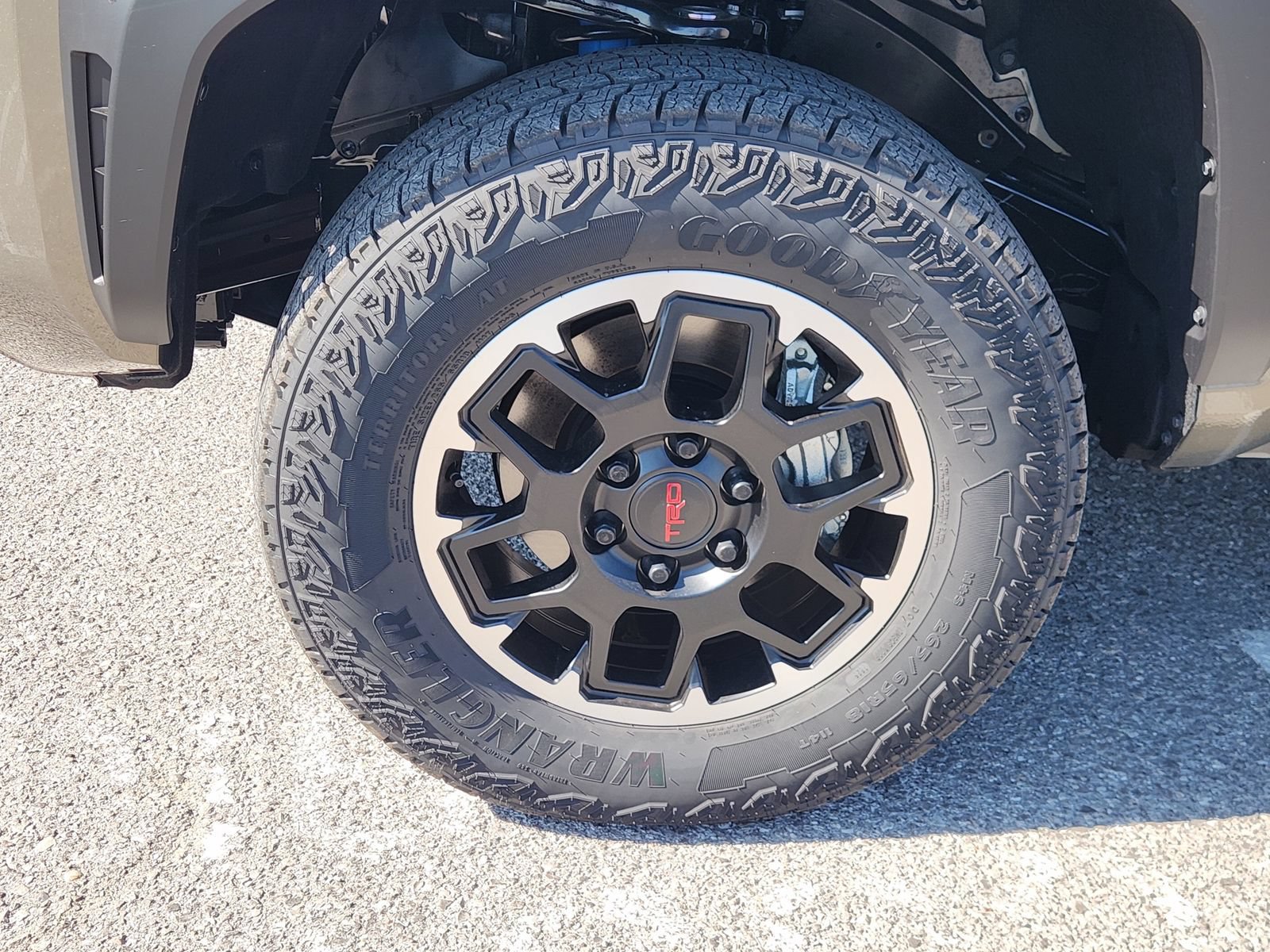 New 2026 Toyota Tacoma TRD Off-Road w/ TRD Off Road Premium Package AWD/4WD image 13