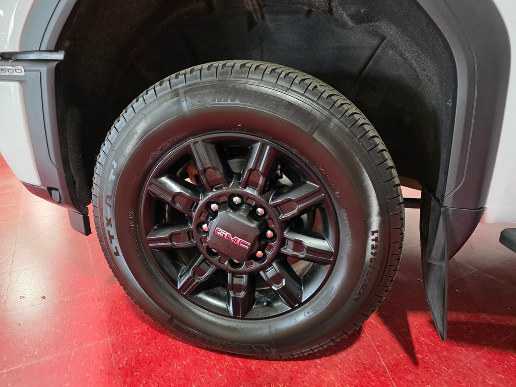 Certified 2024 GMC Sierra 3500 AT4 w/ Technology Package AWD/4WD image 13