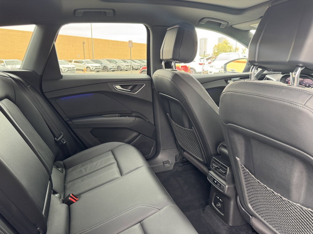 Used 2022 Audi Q4 e-tron Premium Plus w/ Premium Plus image 42