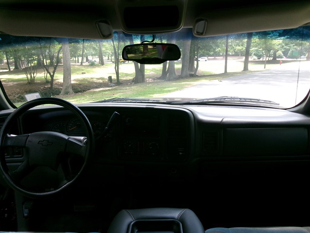 Used 2004 Chevrolet Silverado 1500 LS RWD image 18