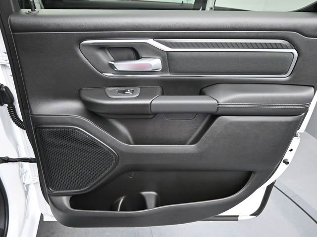 New 2026 RAM 1500 4x4 Crew Cab image 41