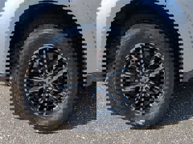 Used 2019 Dodge Journey SE w/ Blacktop Package image 14