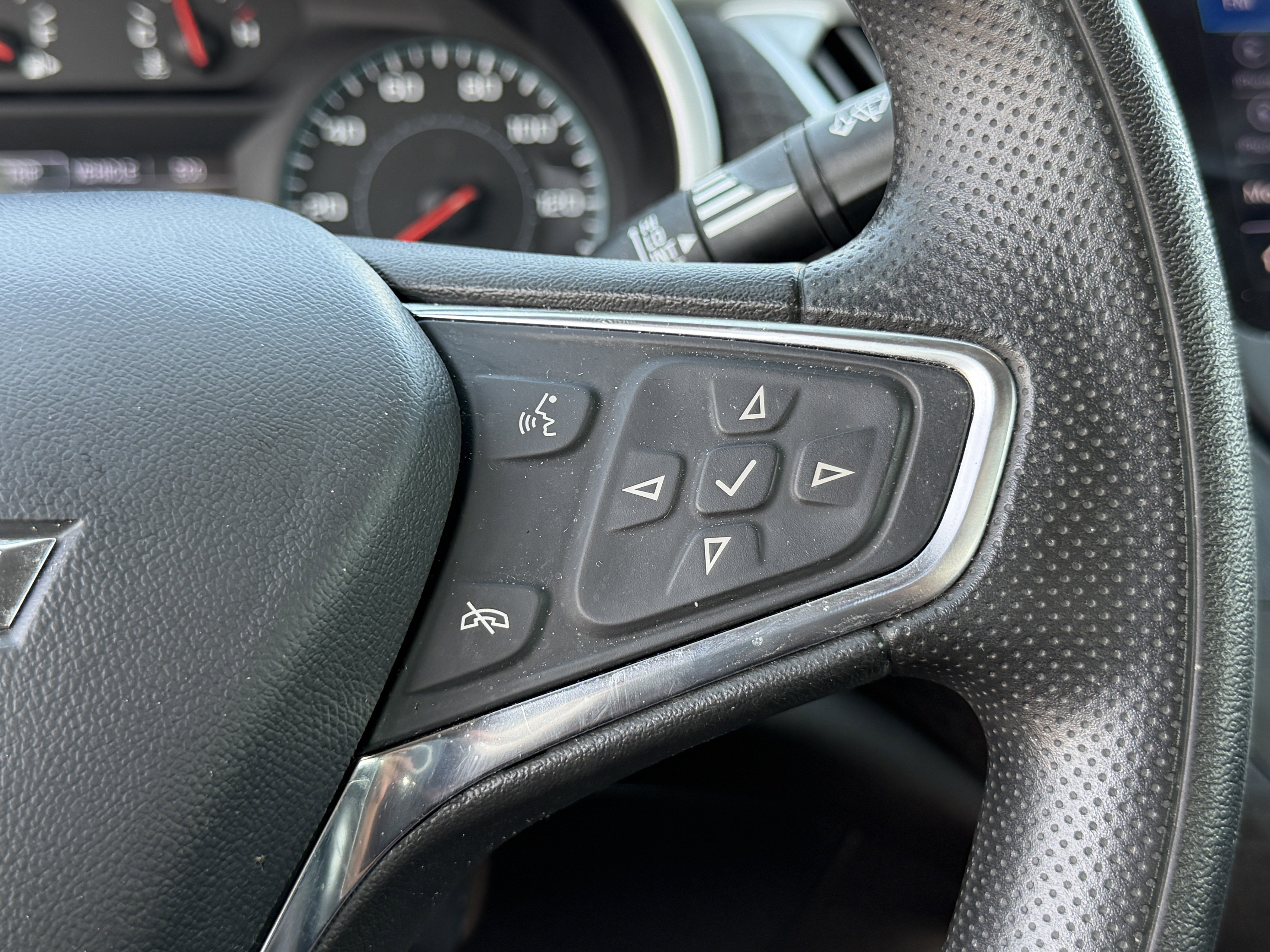 Used 2023 Chevrolet Malibu LT FWD image 20