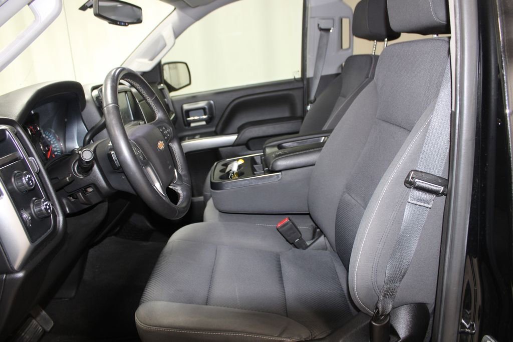 Used 2018 Chevrolet Silverado 1500 LT w/ Texas Edition image 36