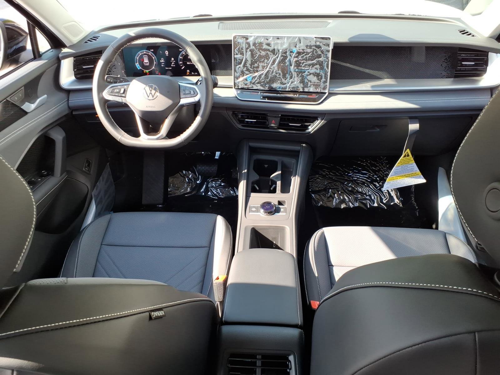 New 2026 Volkswagen Tiguan SE AWD/4WD image 7