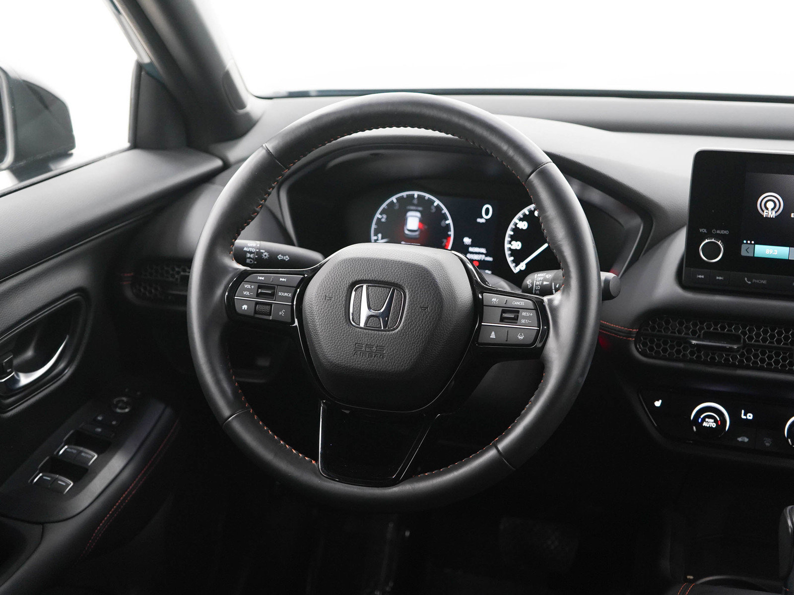 Used 2024 Honda HR-V Sport image 14