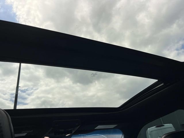 Used 2019 Ford F350 Platinum w/ Platinum Ultimate Package image 16