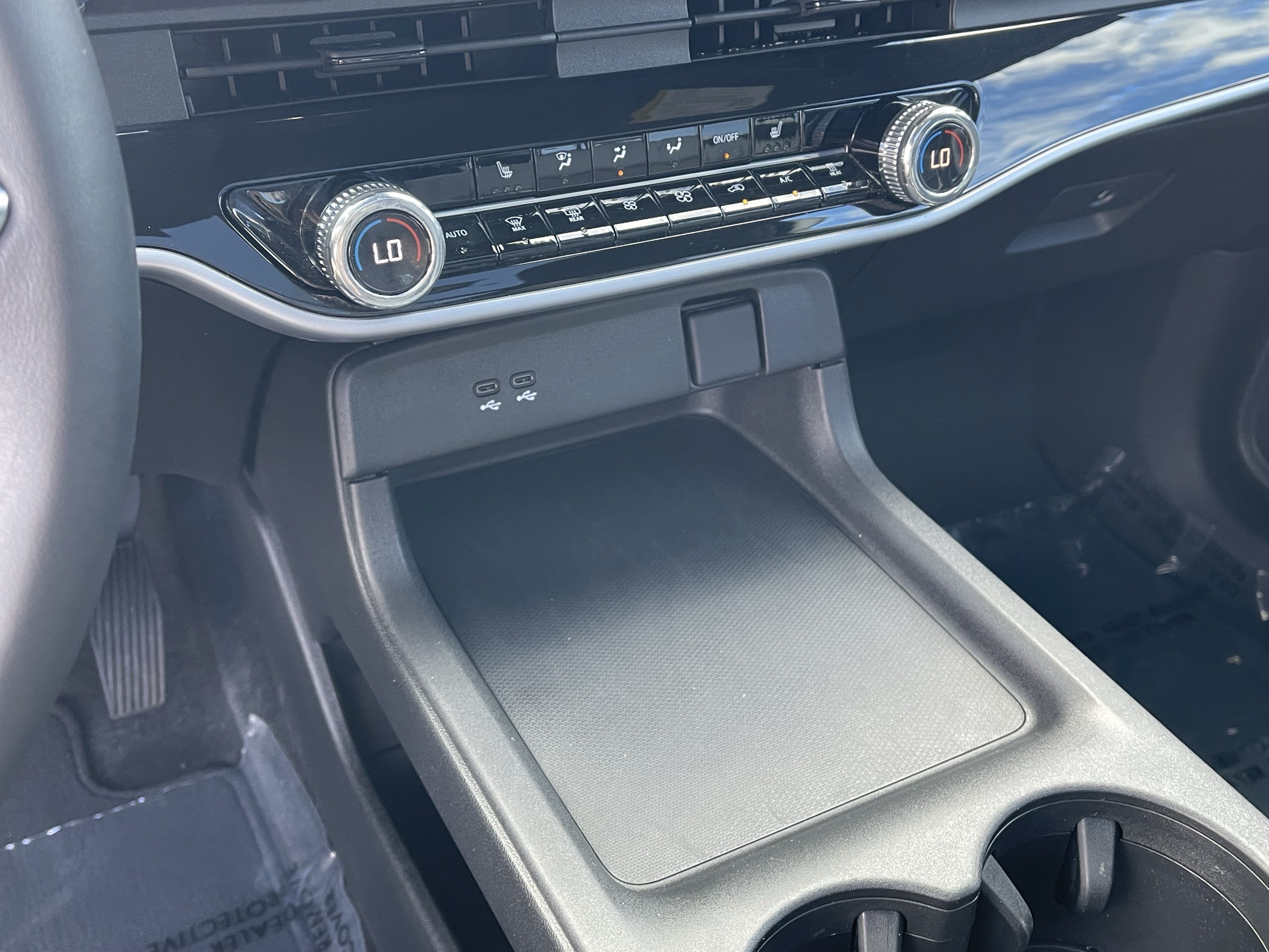 Used 2024 Honda Prologue Touring image 25