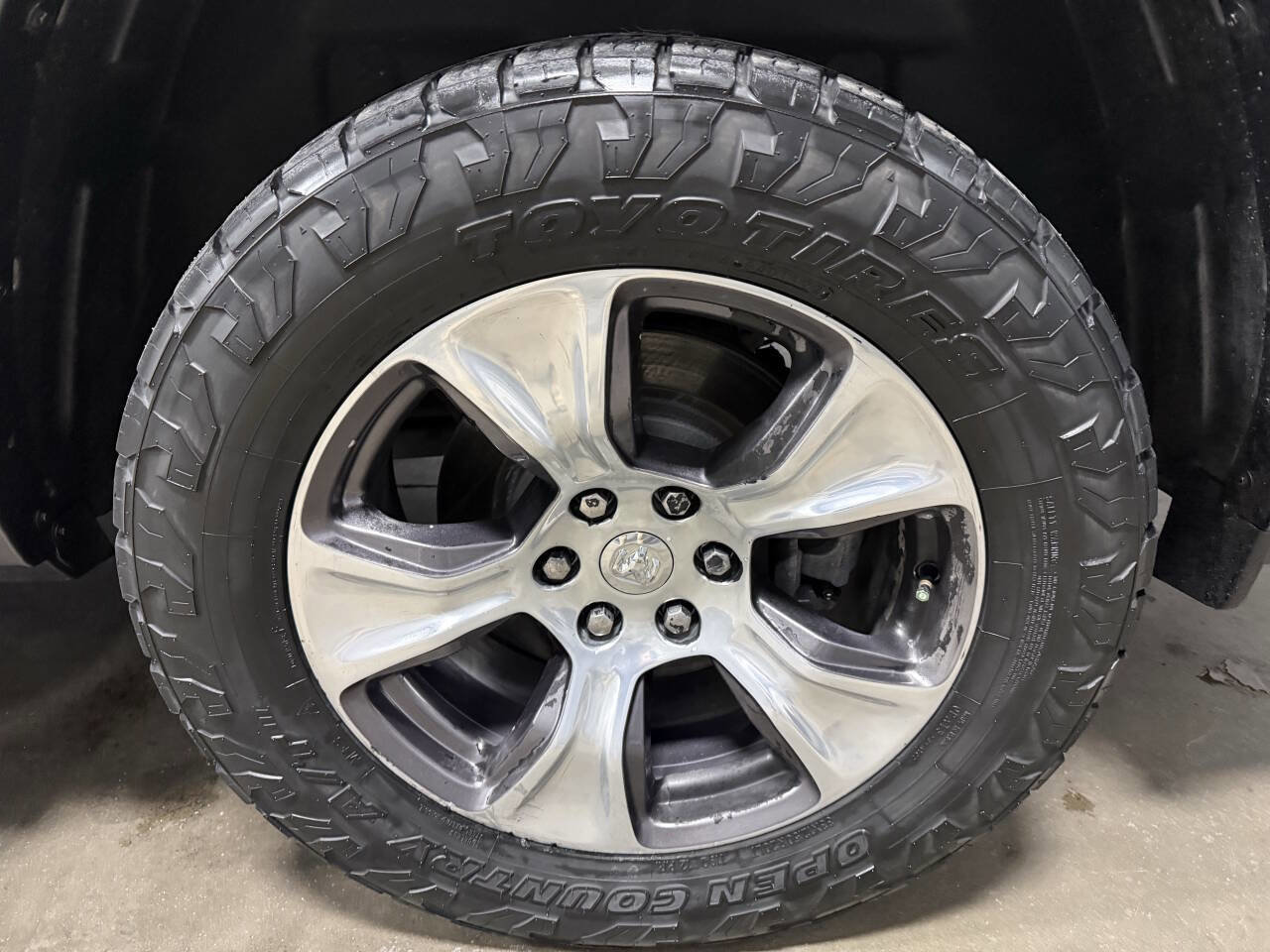 Used 2020 RAM 1500 Laramie w/ Sport Appearance Package image 11